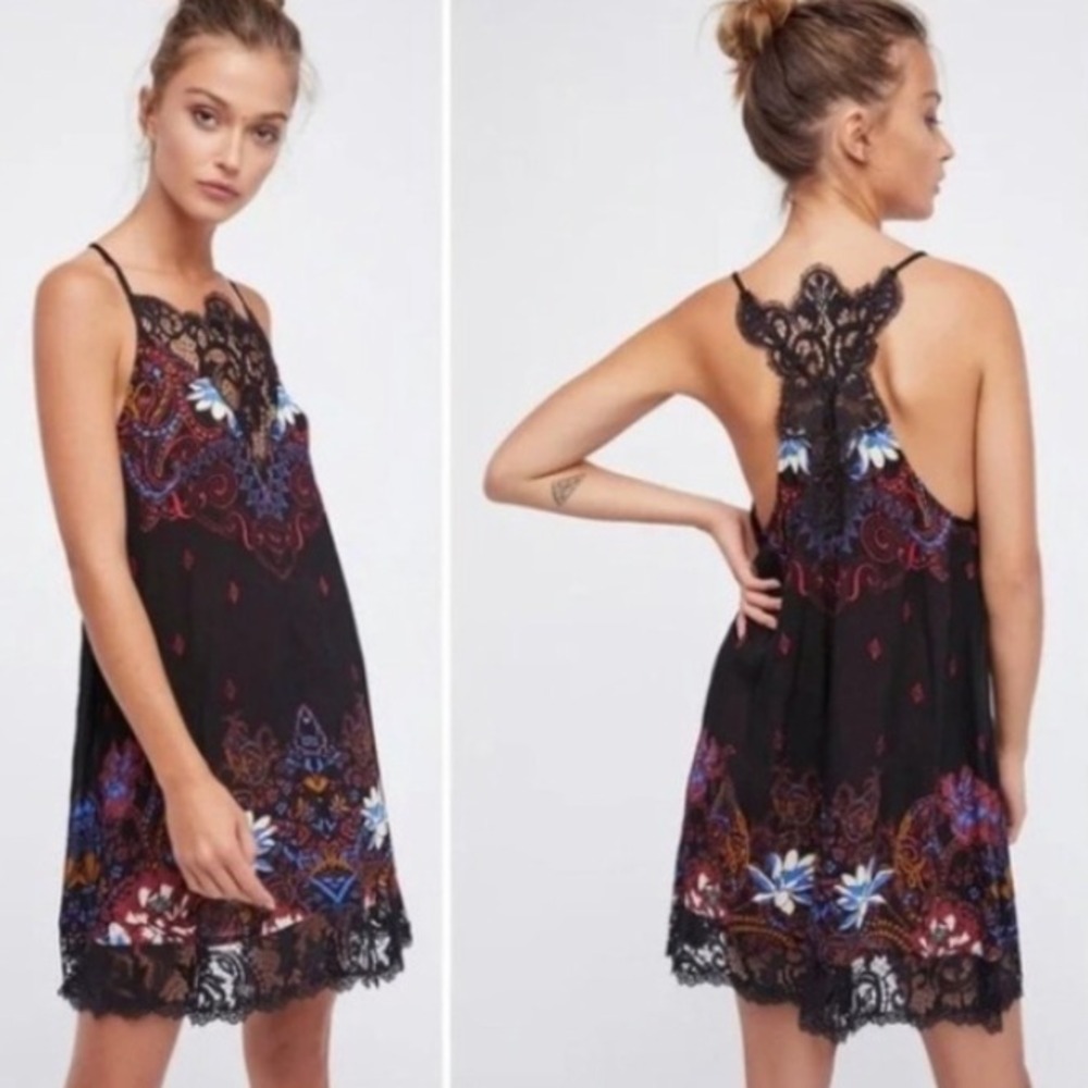 Free People Who's Sorry Now, Size Small, Slip Dress Black Dark Floral‎ Lace Mini
